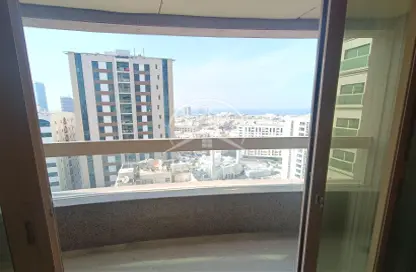 Balcony image for: Apartment - 3 Bedrooms - 4 Bathrooms for rent in Al Majaz 3 - Al Majaz - Sharjah, Image 1