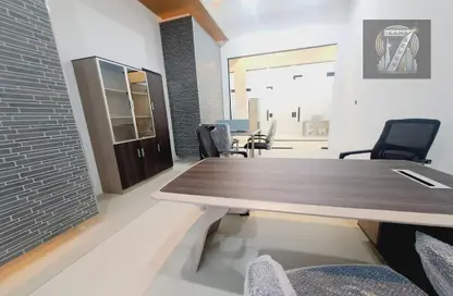 Office Space - Studio - 4 Bathrooms for rent in Burj Nahar Building - Al Muteena - Deira - Dubai
