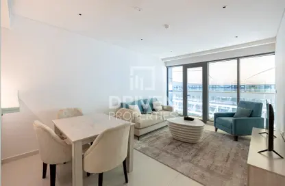 Living / Dining Room image for: Apartment - 2 Bedrooms - 3 Bathrooms for rent in Seven Palm - Palm Jumeirah - Dubai, Image 1