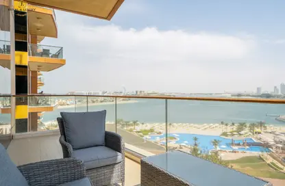 Apartment - 1 Bedroom - 2 Bathrooms for rent in Tiara Residences - Palm Jumeirah - Dubai