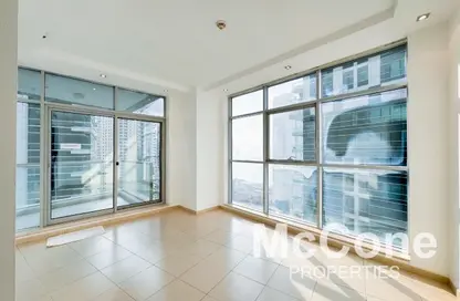 Apartment - 2 Bedrooms - 2 Bathrooms for rent in Skyview Tower - Dubai Marina - Dubai