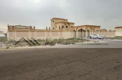 Villa - 6 Bedrooms - 7 Bathrooms for sale in Al Shamkha - Abu Dhabi