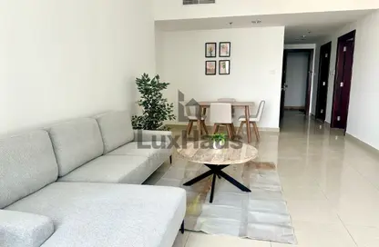 شقة - غرفة نوم - 2 حمامات للايجار في V3 - (JLT) مجمع V - أبراج بحيرة الجميرا - دبي