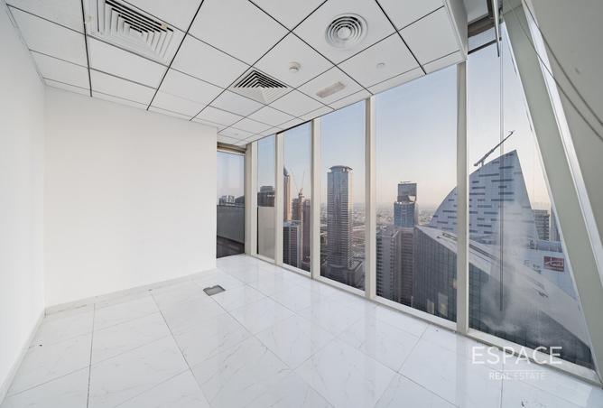 15373000 - Property Image 3