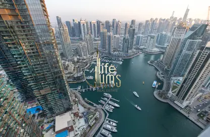 Apartment - 3 Bedrooms - 4 Bathrooms for sale in Damac Heights - Dubai Marina - Dubai