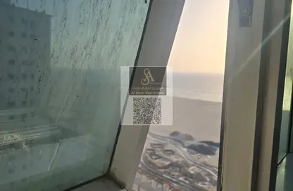شقة - غرفة نوم - 1 حمام للايجار في مساكن كورنيش عجمان - طريق كورنيش عجمان - عجمان