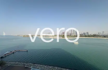Apartment - 1 Bedroom - 2 Bathrooms for rent in Azure Residences - Palm Jumeirah - Dubai