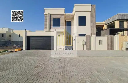 Villa - 5 Bedrooms - 7 Bathrooms for sale in Ajman Hills - Al Alia - Ajman