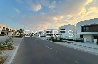 Villa - 3 Bedrooms - 4 Bathrooms for rent in Noya Luma - Noya - Yas Island - Abu Dhabi