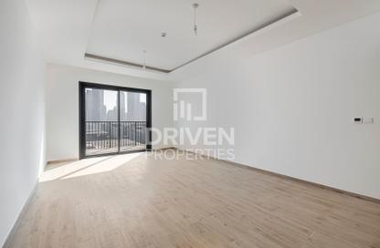 Apartment - 1 Bedroom - 1 Bathroom for sale in Central Park Building 1 - Central Park at City Walk - City Walk - Dubai