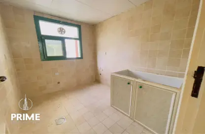 Bathroom image for: Apartment - 1 Bedroom - 1 Bathroom for rent in Muroor Area - Abu Dhabi, Image 1