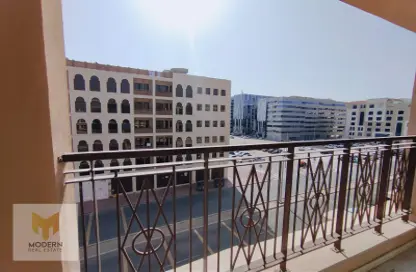 شقة - غرفة نوم - 2 حمامات للايجار في النيم ريسيدينس - روضة أبو ظبي - أبوظبي