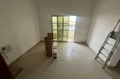 شقة - غرفة نوم - 2 حمامات للايجار في فلل الروضة 2 - 2  الروضة - الروضة - عجمان