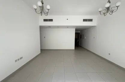 Apartment - 1 Bedroom - 2 Bathrooms for rent in Al Hamriya 640 - Al Hamriya - Bur Dubai - Dubai