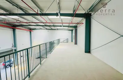 Warehouse - Studio - 1 Bathroom for rent in Al Quoz Industrial Area 1 - Al Quoz Industrial Area - Al Quoz - Dubai