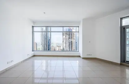 Apartment - 1 Bedroom - 2 Bathrooms for rent in Fairfield Tower - Park Island - Dubai Marina - Dubai