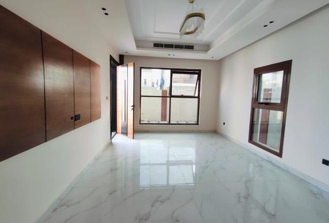 15127635 - Property Image 3