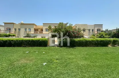 Villa - 2 Bedrooms - 3 Bathrooms for rent in Springs 12 - The Springs - Dubai