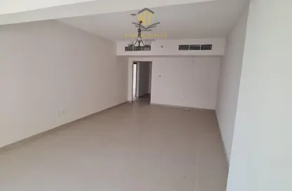 Apartment - 2 Bedrooms - 3 Bathrooms for rent in Al Majaz 1 - Al Majaz - Sharjah