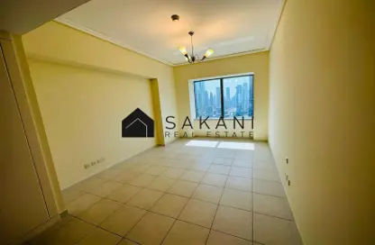 Apartment - 2 Bedrooms - 2 Bathrooms for rent in 21st Century Tower - Sheikh Zayed Road - Dubai