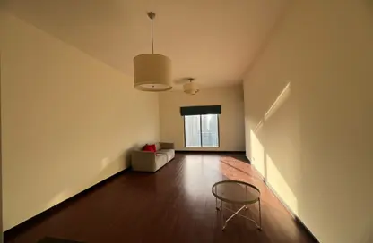 Apartment - 1 Bedroom - 2 Bathrooms for rent in Green Lakes Towers - JLT Cluster S - Jumeirah Lake Towers - Dubai