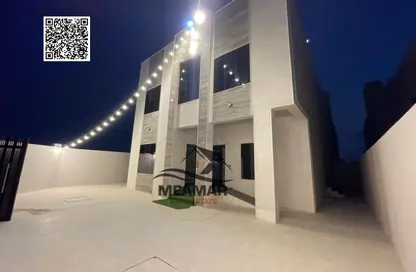 Villa - 5 Bedrooms - 7 Bathrooms for sale in Al Amira Village - Al Yasmeen - Ajman