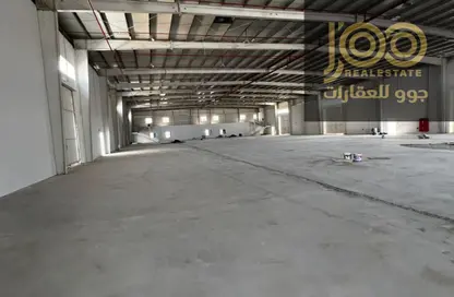 Warehouse - Studio - 1 Bathroom for rent in Umm Al Thuoob - Umm Al Quwain
