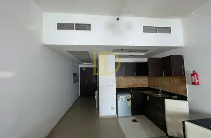 Apartment - 1 Bathroom for rent in Hanover Square - Jumeirah Village Circle - Dubai