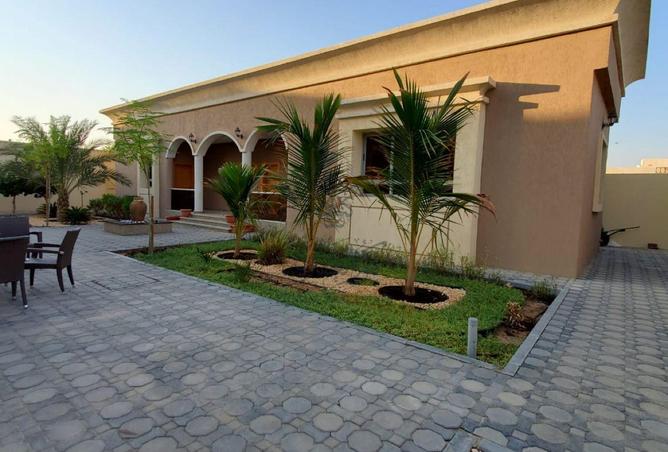 15207342 - Property Image 3