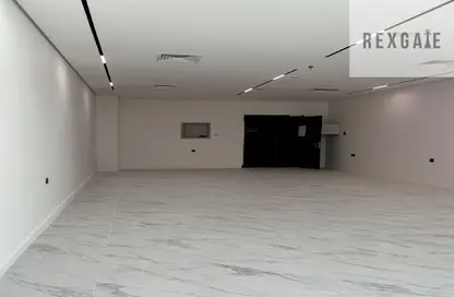 Office Space - Studio for rent in Tamani Art Tower - Business Bay - Dubai