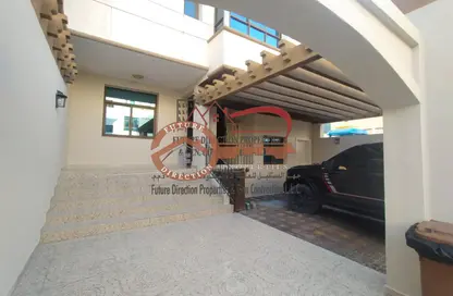 Villa - 4 Bedrooms - 4 Bathrooms for rent in Al Muntazah - Abu Dhabi