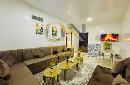 شقة - غرفة نوم - 2 حمامات للايجار في فلل الروضة 3 - 3  الروضة - الروضة - عجمان شقة - غرفة نوم - 2 حمامات للايجار في فلل الروضة 3 - 3  الروضة - الروضة - عجمان