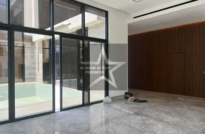 Villa - 6 Bedrooms - 7 Bathrooms for rent in Al Barsha South 2 - Al Barsha South - Al Barsha - Dubai