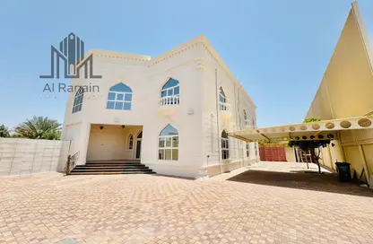 Villa - 4 Bedrooms - 6 Bathrooms for rent in Zakher - Al Ain