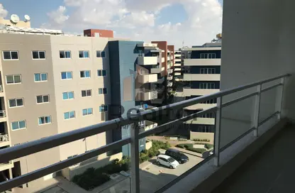 Apartment - 2 Bedrooms - 2 Bathrooms for sale in Tower 12 - Al Reef Downtown - Al Reef - Abu Dhabi