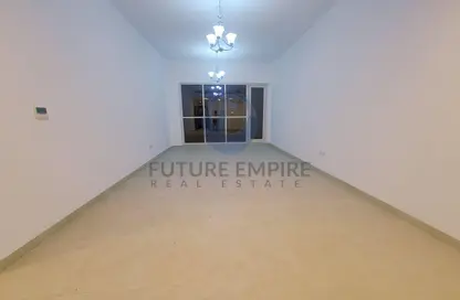 شقة - 2 غرف نوم - 3 حمامات للايجار في الجداف - دبي