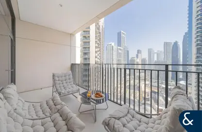 Apartment - 3 Bedrooms - 4 Bathrooms for sale in Boulevard Crescent Tower 1 - BLVD Crescent - Downtown Dubai - Dubai