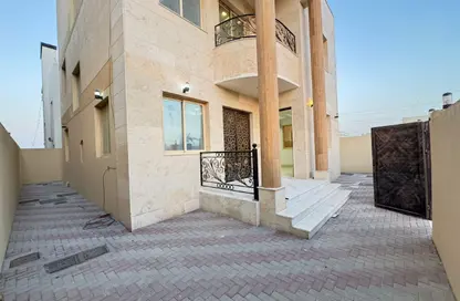فيلا - 5 غرف نوم - 7 حمامات للبيع في 1 الياسمين - الياسمين - عجمان
