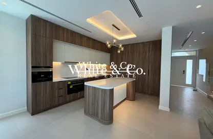 فيلا - 4 غرف نوم - 4 حمامات للبيع في 8C حي - مثلث قرية الجميرا - دبي