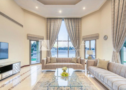 Villa - 4 bedrooms - 5 bathrooms for rent in Garden Homes Frond E - Garden Homes - Palm Jumeirah - Dubai