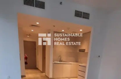 Apartment - Studio - 1 Bathroom for sale in Waters Edge - Yas Island - Abu Dhabi