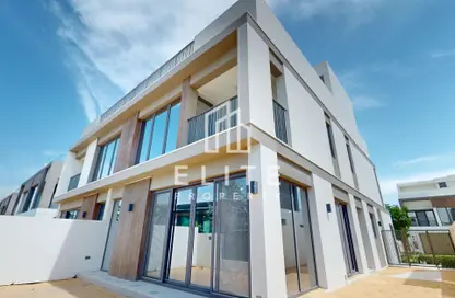Villa - 4 Bedrooms - 6 Bathrooms for rent in Aura - Tilal Al Ghaf - Dubai