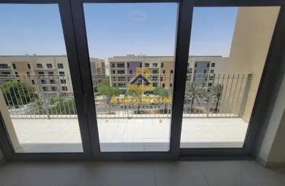 شقة - 2 غرف نوم - 2 حمامات للايجار في استاد هزاع بن زايد - الجيمي - العين