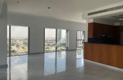 صورة لـ غرفة فارغة شقة - غرفة نوم - 2 حمامات للايجار في برج سنترال بارك السكني - برج سنترال بارك - مركز دبي المالي العالمي - دبي ، صورة رقم 1