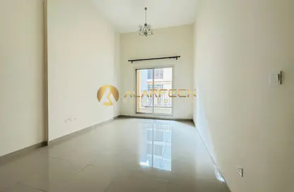 شقة - غرفة نوم - 2 حمامات للايجار في مجمع روكسانا السكني - دي - روكسانا ريزيدنس - قرية الجميرا سركل - دبي