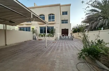 Villa - 4 Bedrooms - 6 Bathrooms for rent in Khalifa City A - Khalifa City - Abu Dhabi