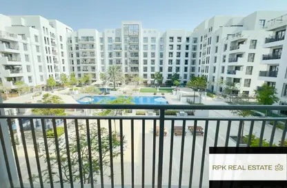 Apartment - 2 Bedrooms - 2 Bathrooms for rent in Zahra Breeze Apartments 3B - Zahra Breeze Apartments - Town Square - Dubai