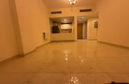 Apartment - 1 Bedroom - 2 Bathrooms for rent in Pulse Smart Residence - Jumeirah Village Circle - Dubai