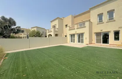 فيلا - 3 غرف نوم - 3 حمامات للايجار في الينابيع 5 - الينابيع - دبي