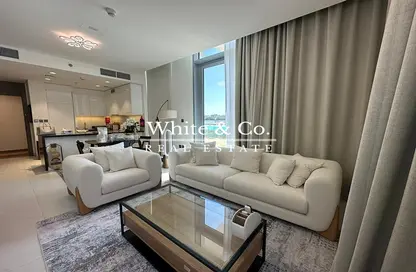 Living / Dining Room image for: Apartment - 1 Bedroom - 2 Bathrooms for rent in The Residences at District One - Mohammed Bin Rashid City - Dubai, Image 1